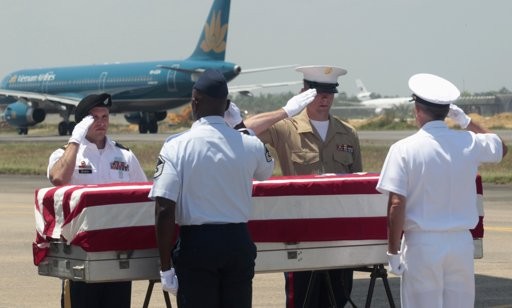 Vietnam repatriates remains of US soldiers - ảnh 1